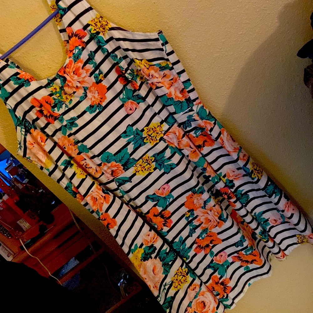 Rue 21 dress very cute and comfy